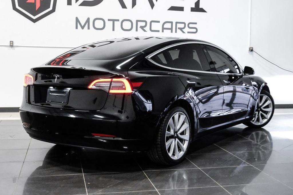 Used 2019 Tesla Model 3 Standard Range RWD image 10
