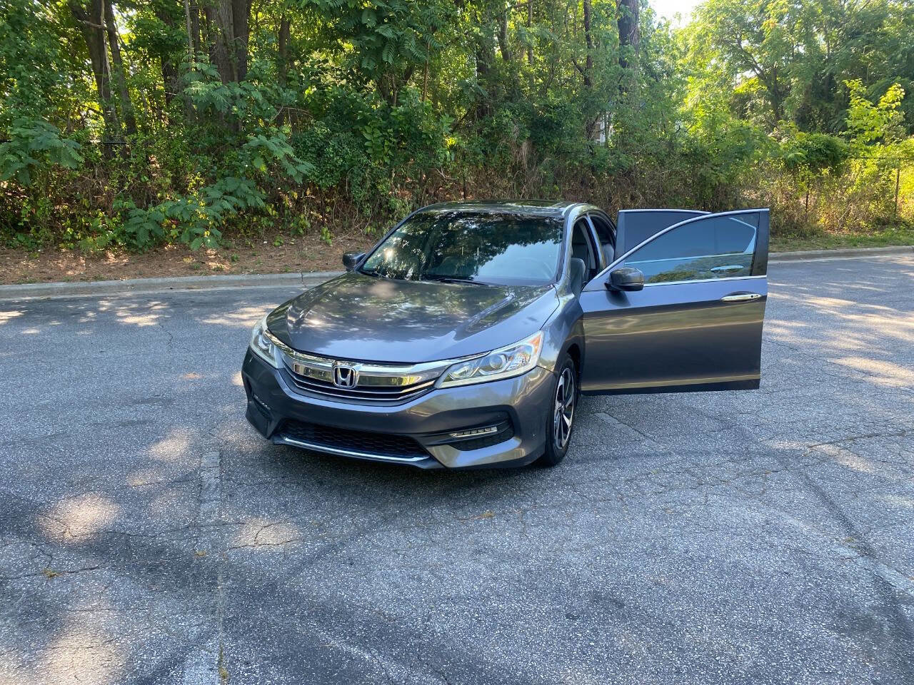 Used 2016 Honda Accord EX-L image 56
