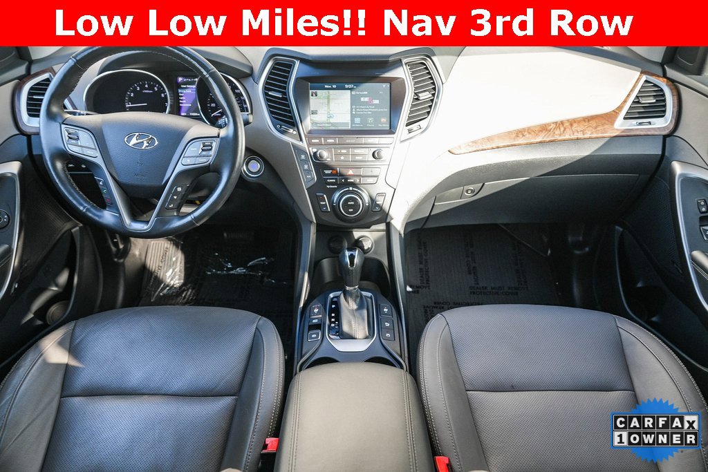 Used 2019 Hyundai Santa Fe XL image 11