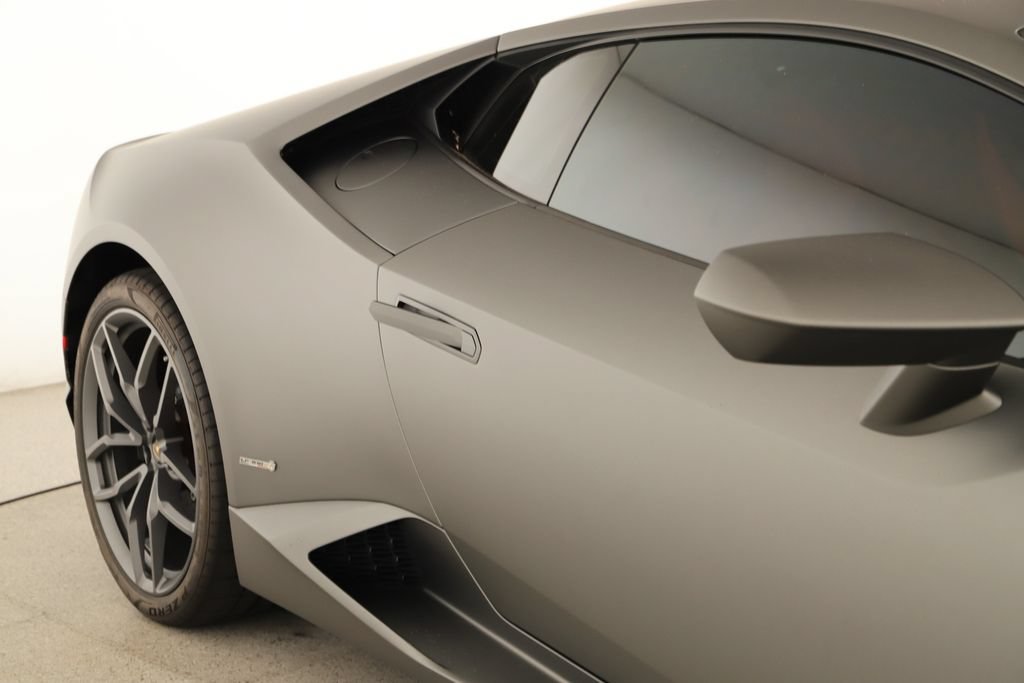 Used 2015 Lamborghini Huracan LP 610-4 AWD/4WD image 33