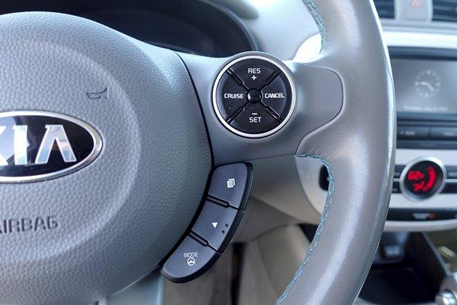 Used 2017 Kia Soul EV-e FWD image 16