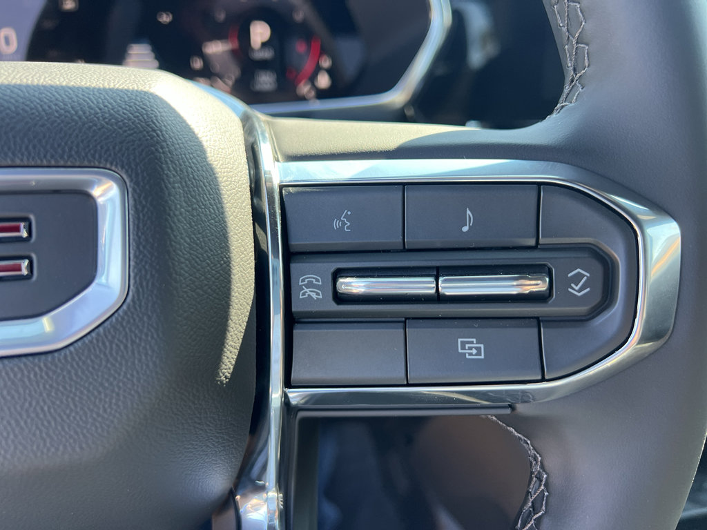 New 2026 GMC Canyon Elevation w/ Convenience Package image 15