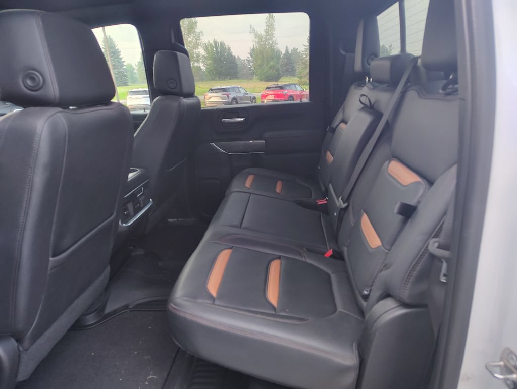 Used 2023 GMC Sierra 2500 AT4 w/ AT4 Premium Plus Package AWD/4WD image 21
