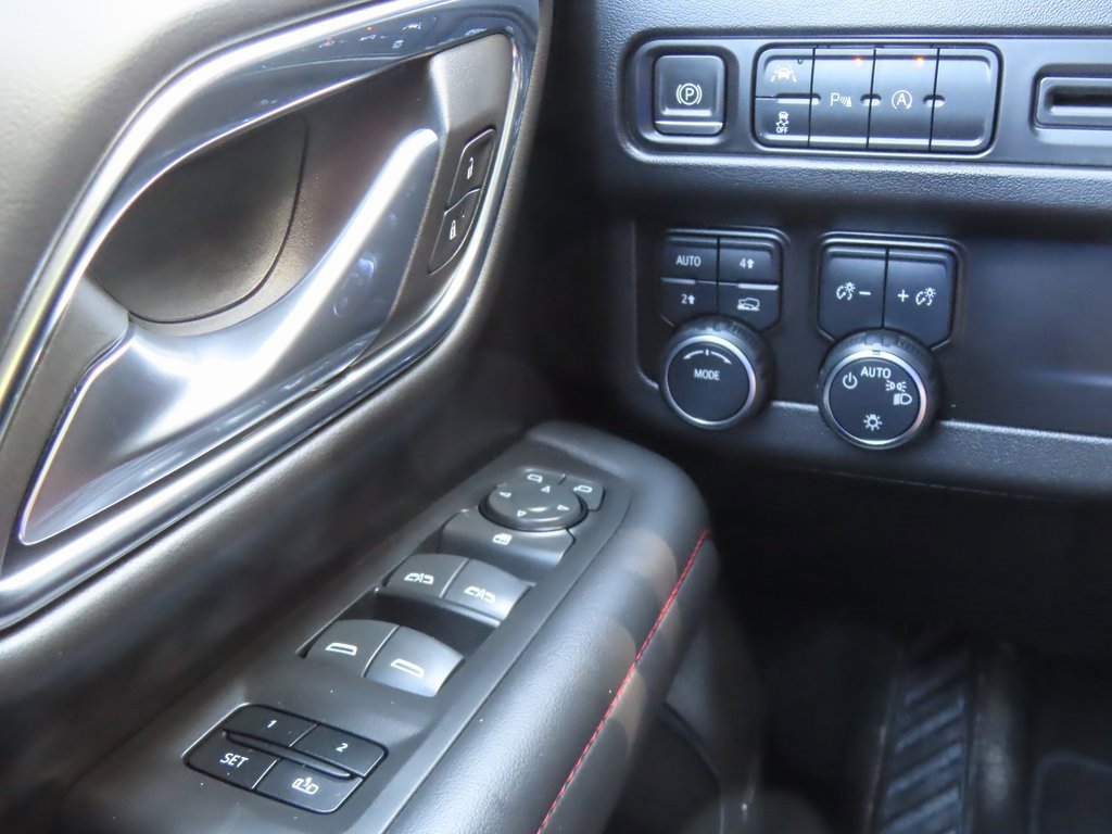 Used 2023 Chevrolet Tahoe RST image 10