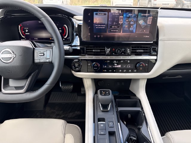 New 2026 Nissan Pathfinder SL FWD image 19