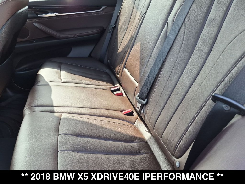 Used 2018 BMW X5 xDrive40e w/ Driving Assistance Package AWD/4WD image 3