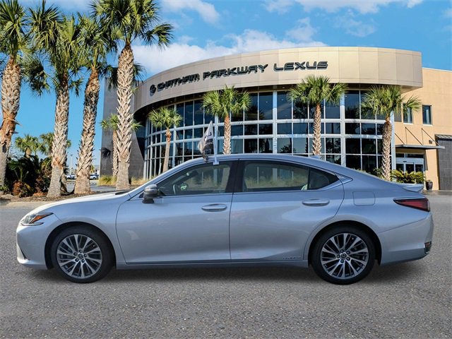 Used 2021 Lexus ES 300h w/ Premium Package image 7