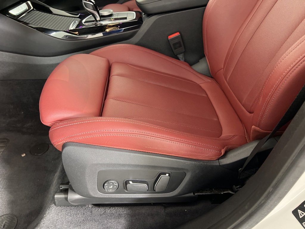 Used 2024 BMW X3 xDrive30i w/ Premium Package w/ZPA image 16