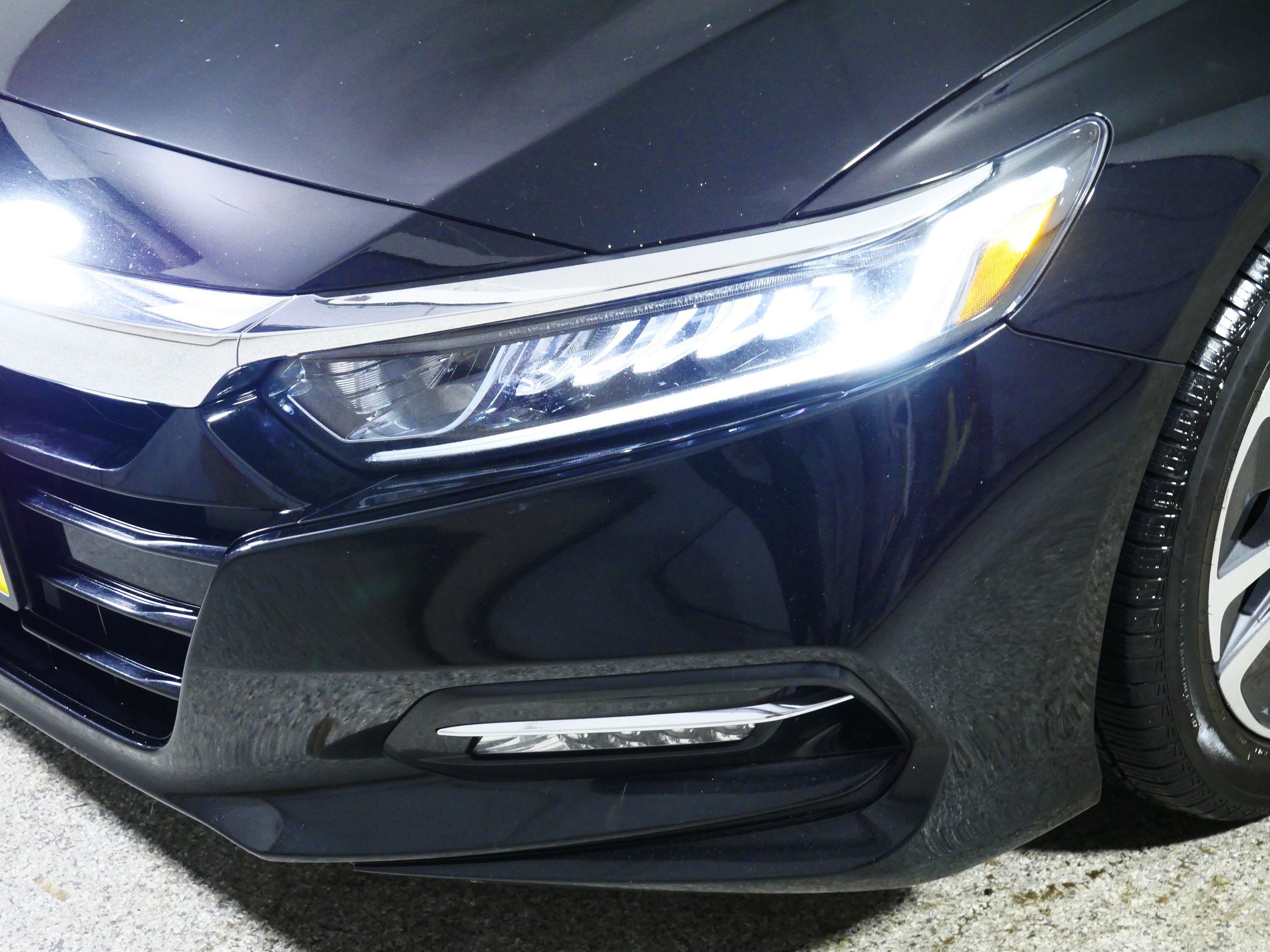 Used 2020 Honda Accord EX-L image 16