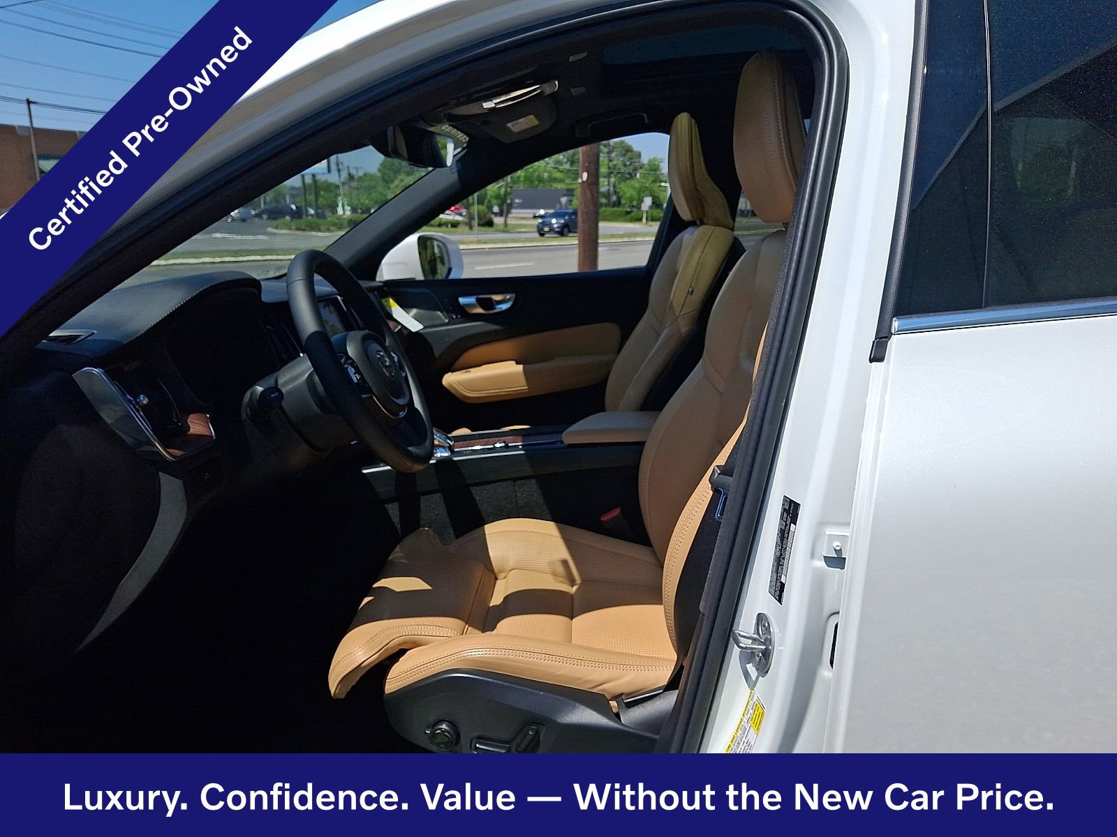 Certified 2023 Volvo XC60 B5 Ultimate w/ Climate Package AWD/4WD image 14