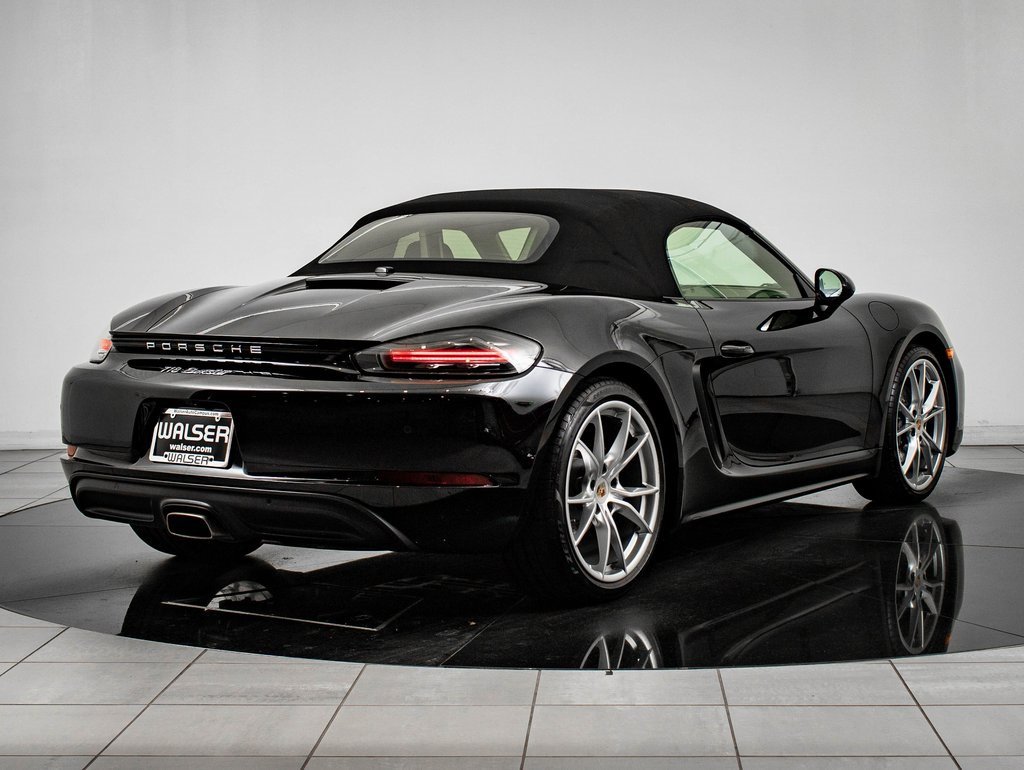 Certified 2018 Porsche 718 Boxster image 8
