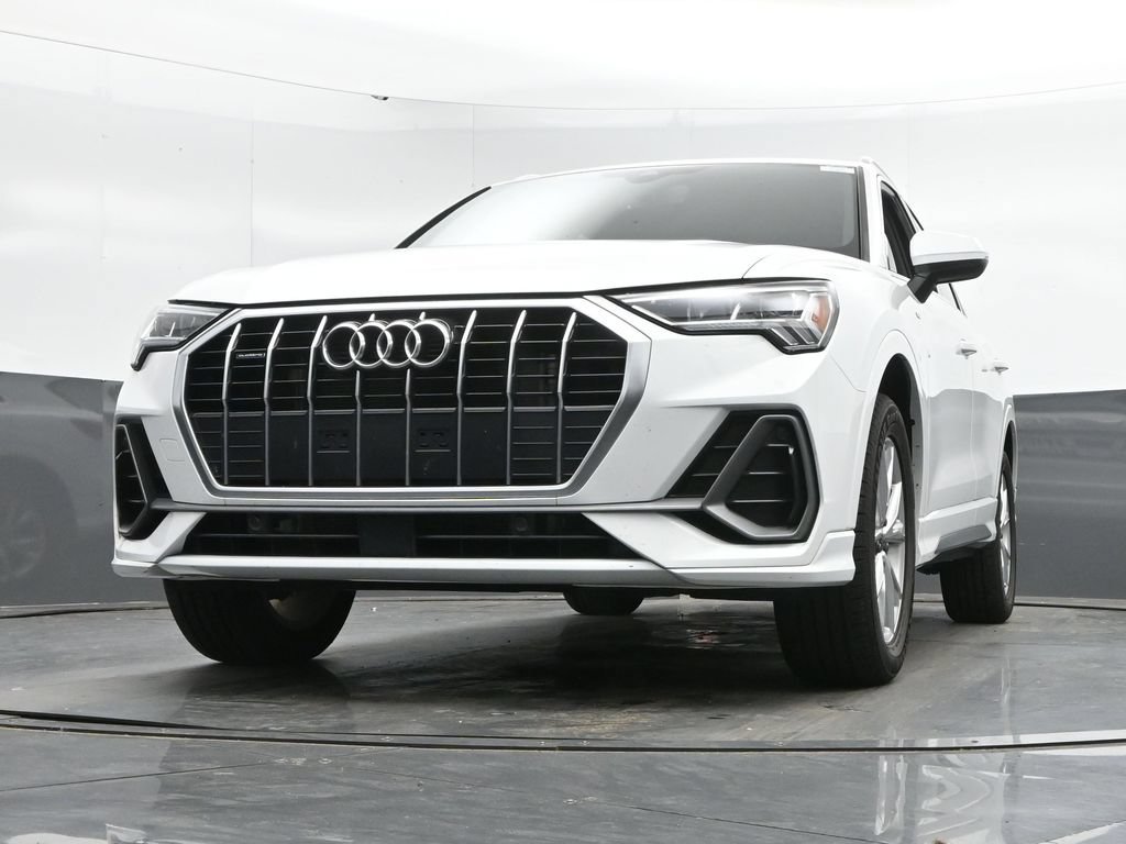 Used 2024 Audi Q3 2.0T Premium AWD/4WD image 43