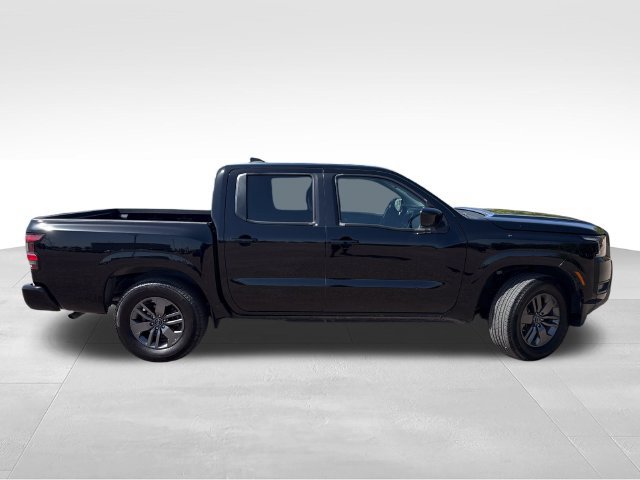 Certified 2025 Nissan Frontier SV RWD image 9