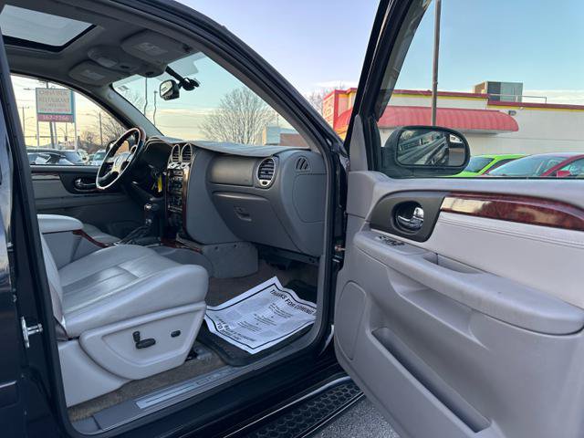 Used 2006 GMC Envoy Denali AWD/4WD image 19