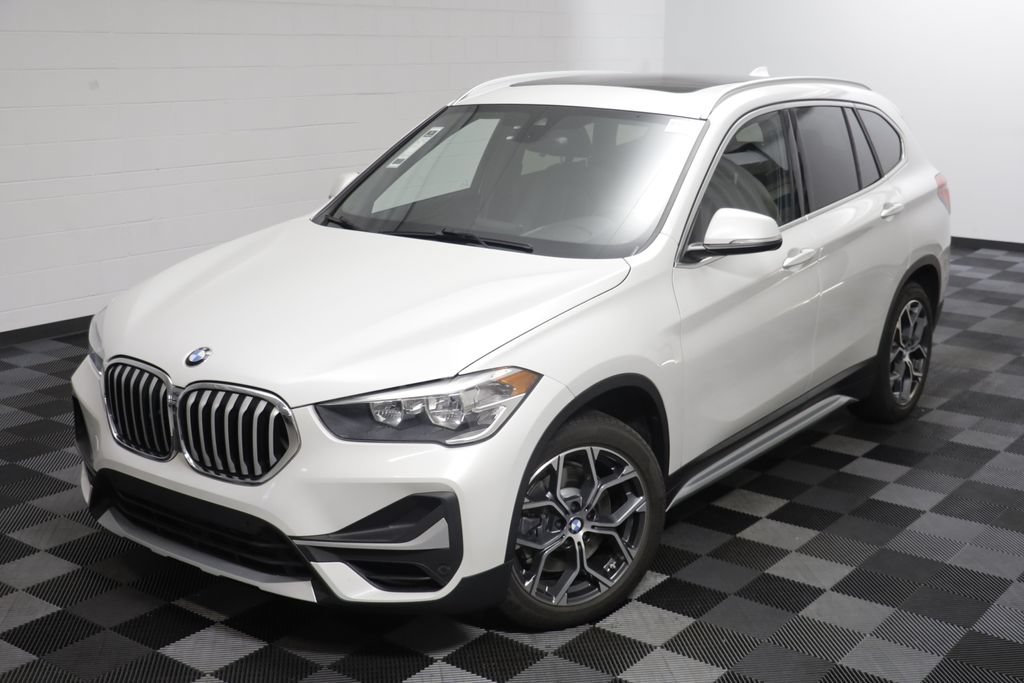 Used 2021 BMW X1 xDrive28i w/ Convenience Package AWD/4WD image 2