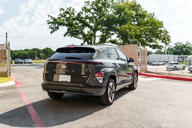 New 2025 Hyundai Kona SEL FWD image 5