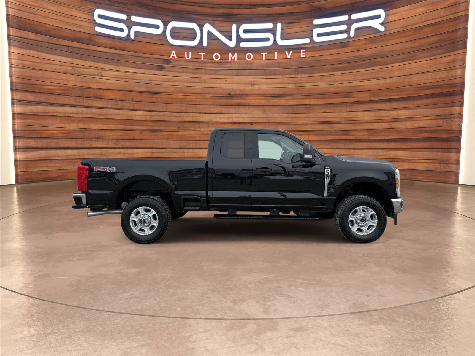 New 2026 Ford F350 XLT w/ FX4 Off-Road Package image 7