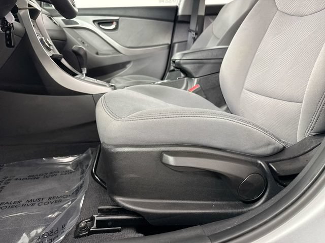 Used 2013 Hyundai Elantra GLS w/ Preferred Pkg FWD image 19