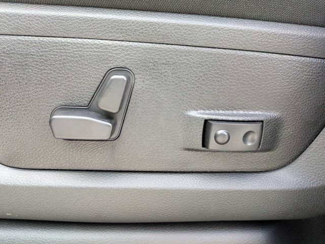 New 2026 RAM 3500 Big Horn AWD/4WD image 20