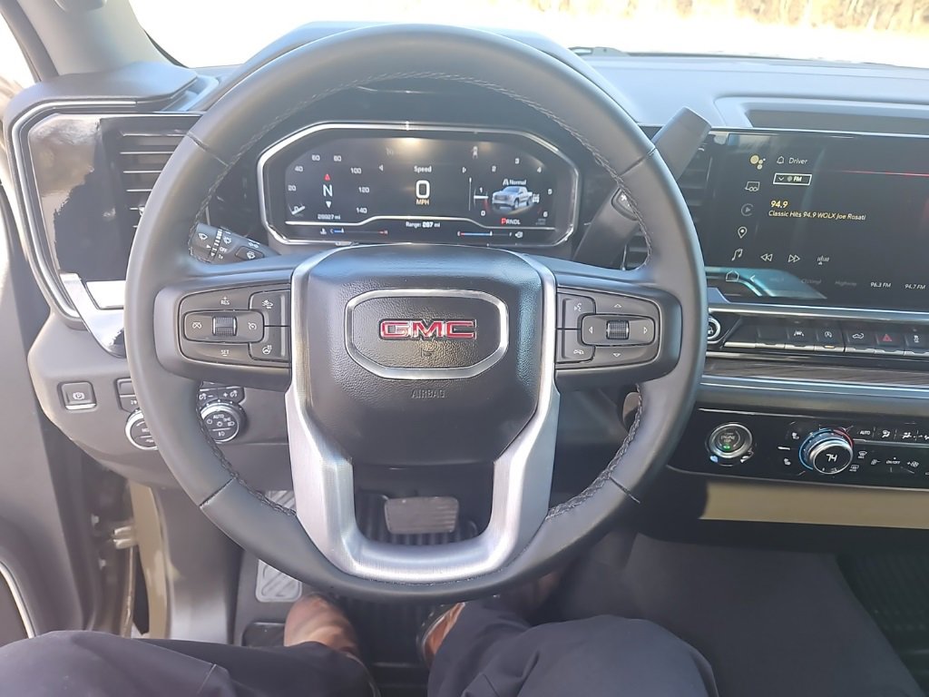 Used 2024 GMC Sierra 1500 Elevation image 18