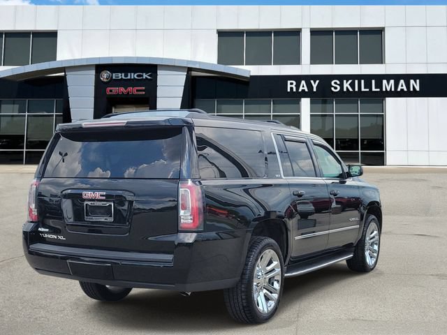 Used 2018 GMC Yukon XL SLT w/ Premium Edition AWD/4WD image 4