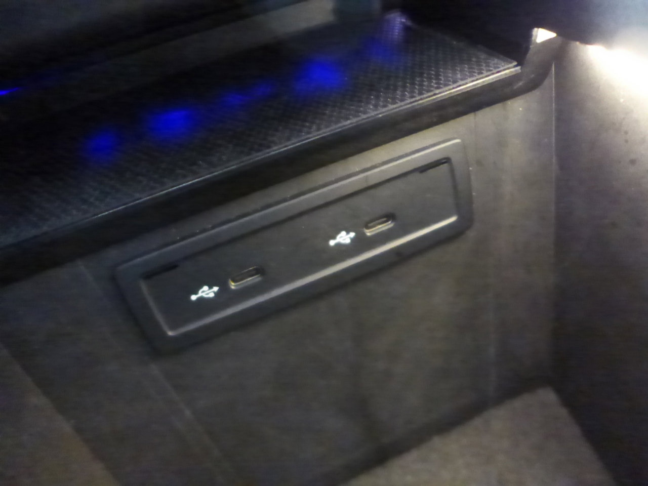 Used 2020 Mercedes-Benz GLC 300 image 43