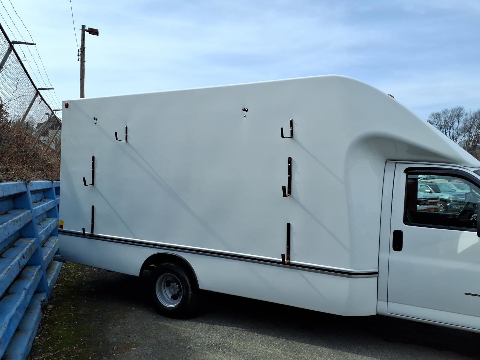 Used 2021 Chevrolet Express 3500 w/ Power Convenience Package image 4