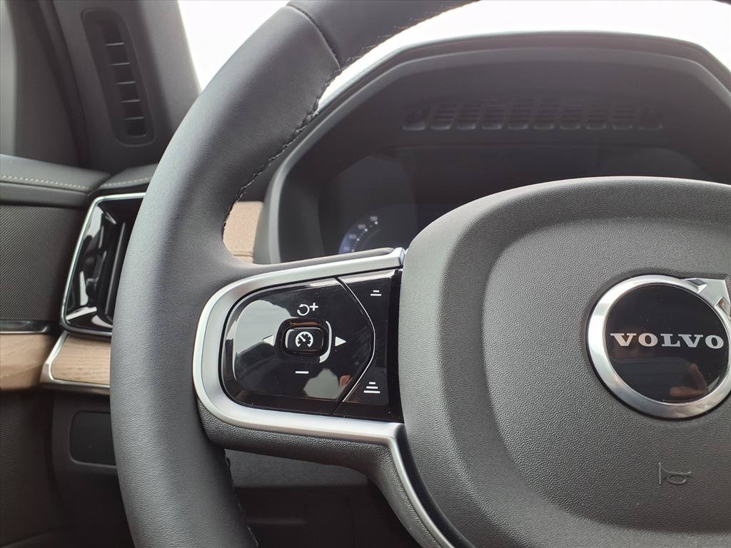 New 2026 Volvo XC90 T8 Core w/ Protection Package Premier AWD/4WD image 18