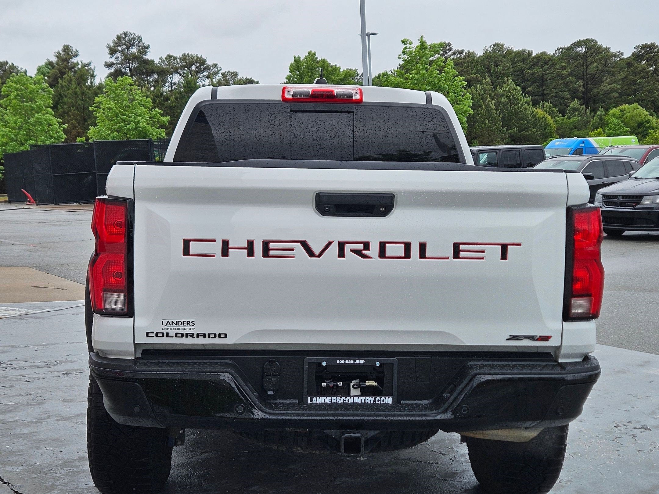 Used 2023 Chevrolet Colorado ZR2 w/ ZR2 Convenience Package III AWD/4WD image 6