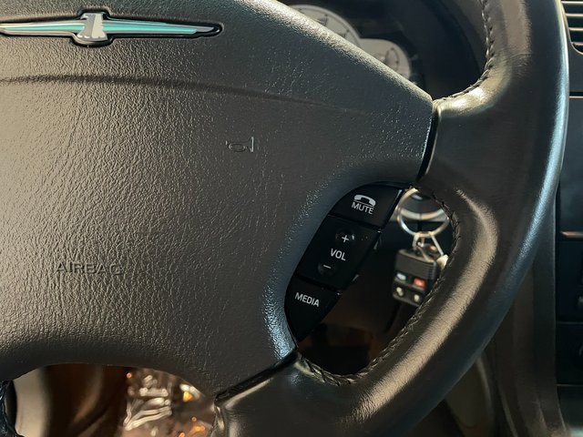 Used 2002 Ford Thunderbird image 16