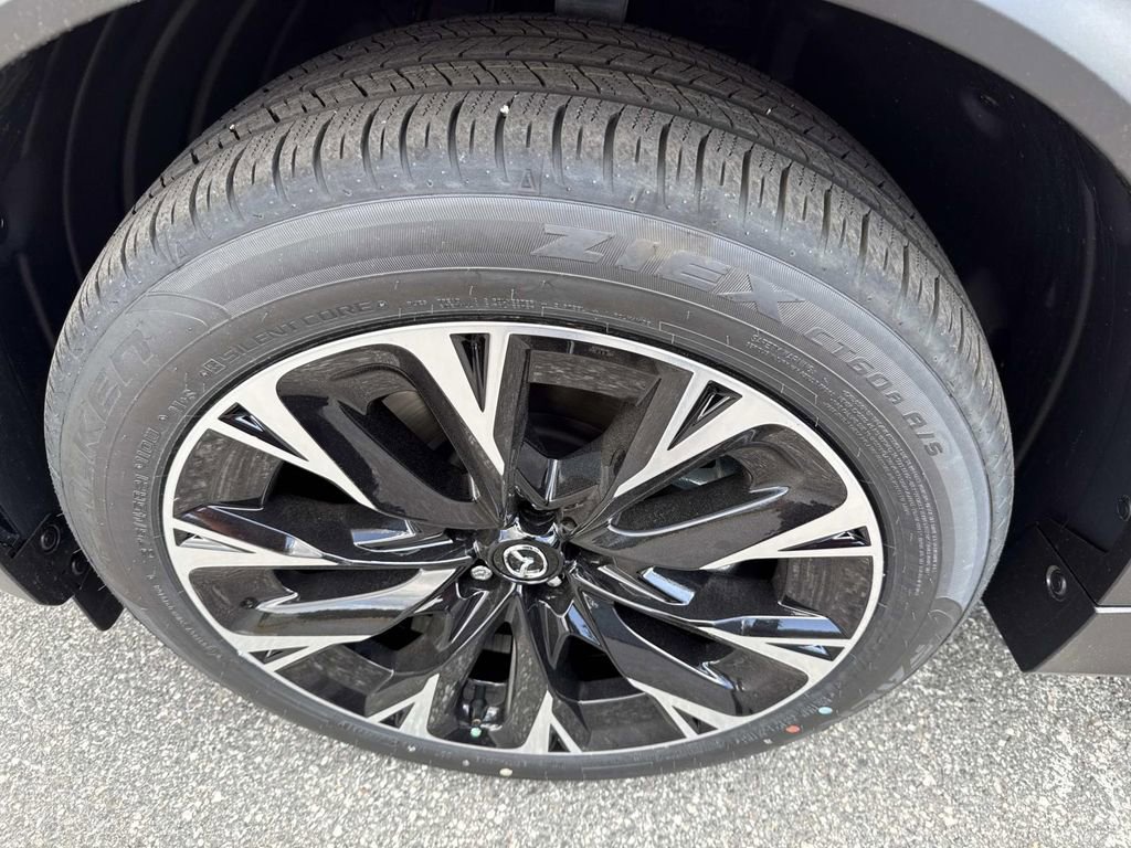 New 2026 MAZDA CX-90 Plug-In Hybrid w/ Premium Plus image 13