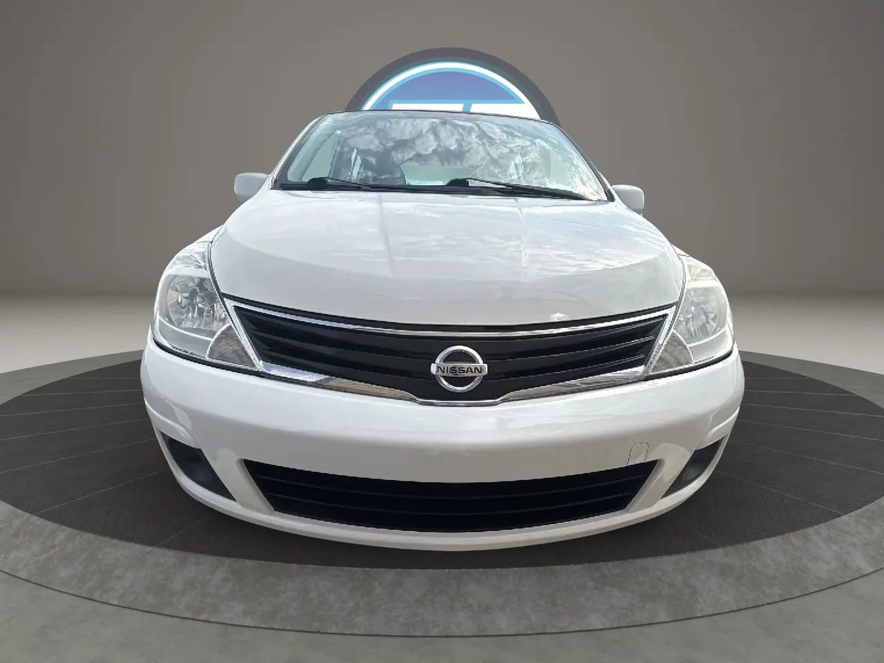 Used 2010 Nissan Versa 1.8 S image 13