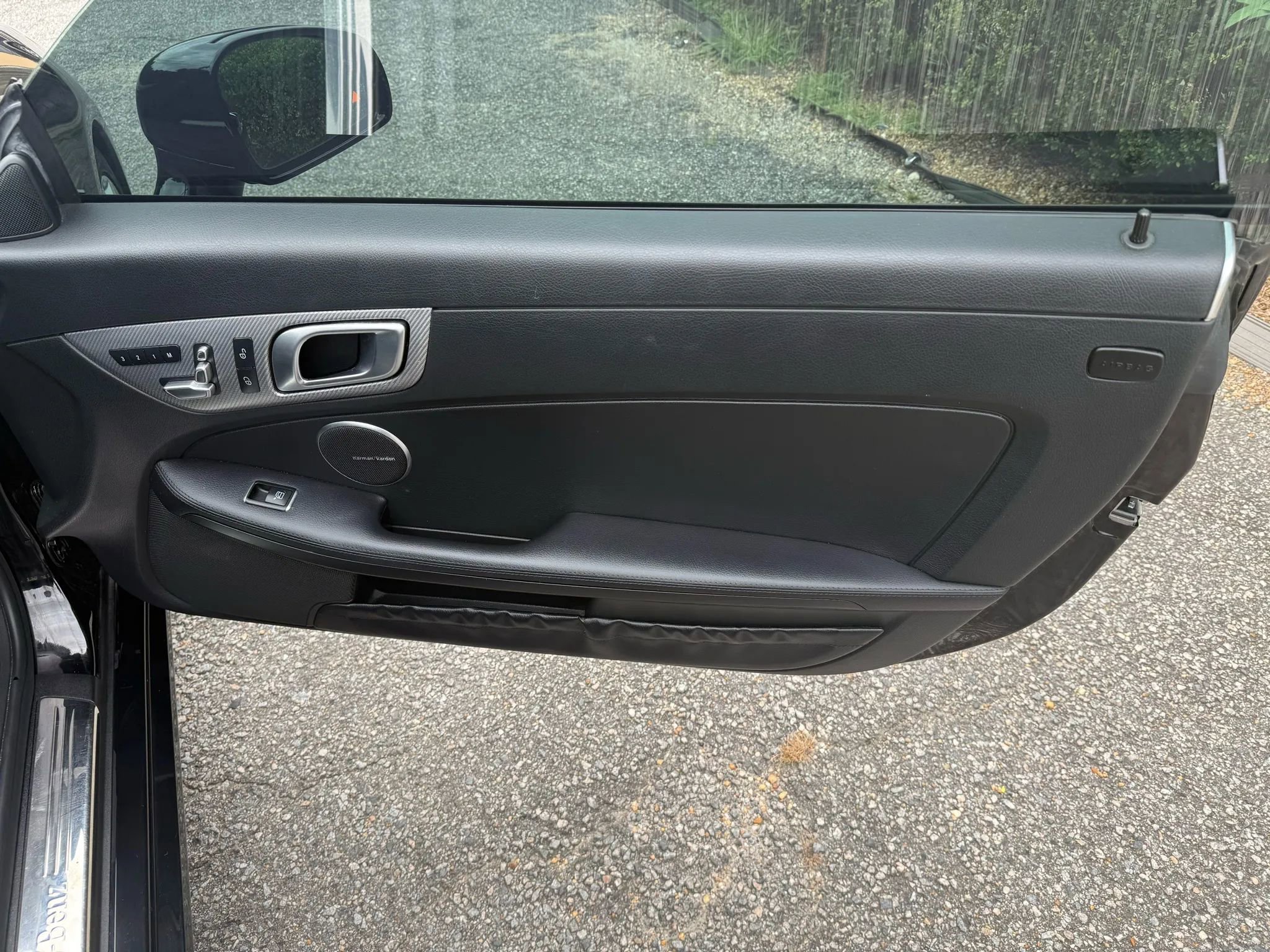 Used 2018 Mercedes-Benz SLC 300 image 29