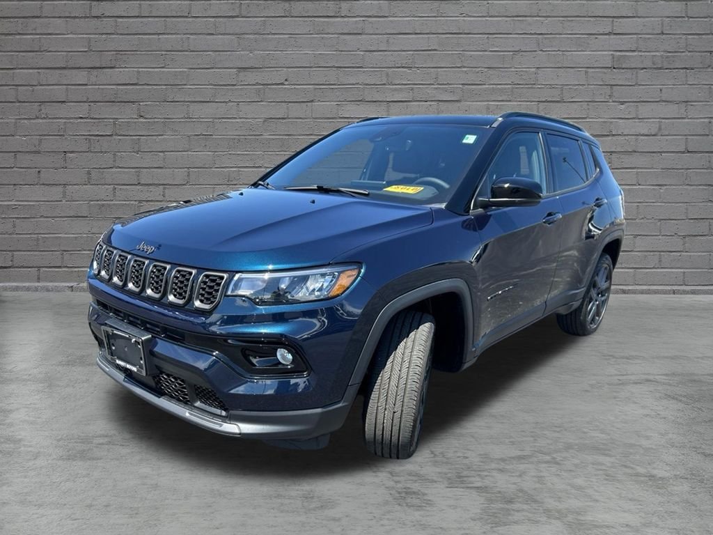 New 2026 Jeep Compass Limited w/ Sun, Sound & Navigation Group AWD/4WD video 3