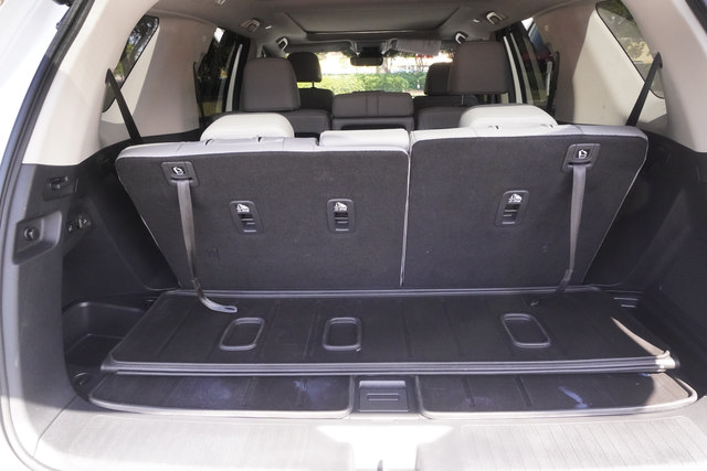 Used 2025 Honda Pilot Touring image 29