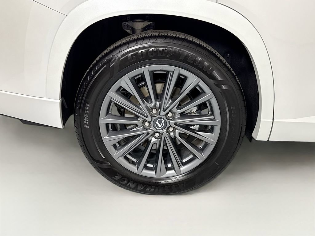 Used 2026 Lexus TX 350 AWD w/ Convenience Package image 33