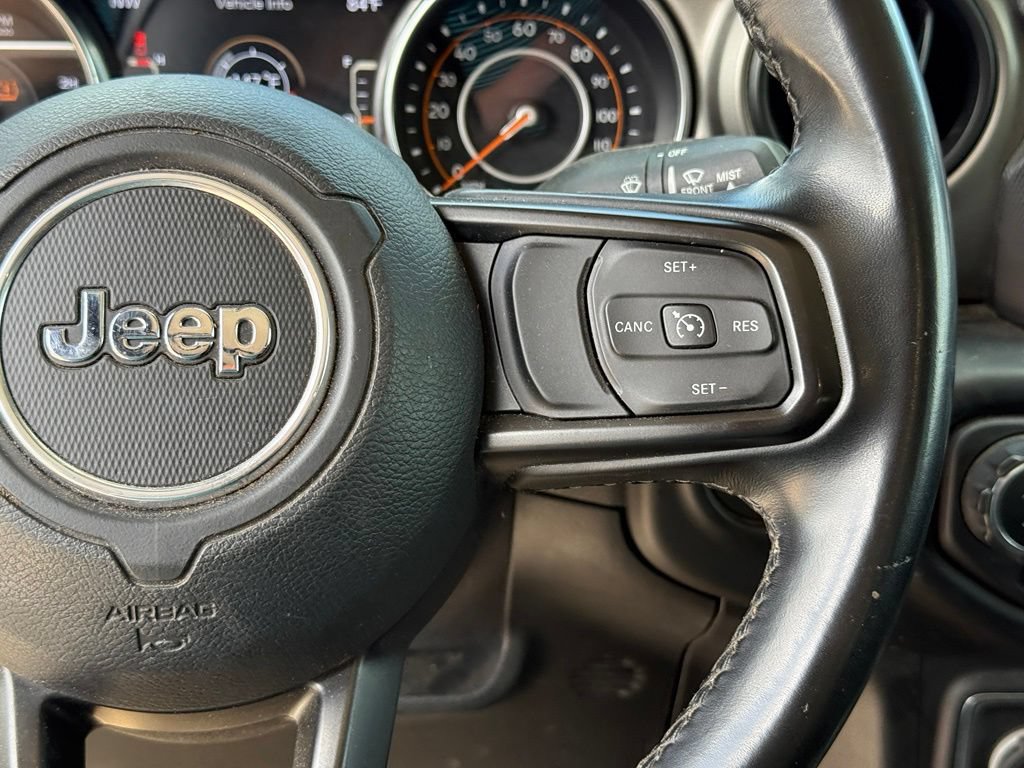 Used 2021 Jeep Gladiator Sport AWD/4WD image 16