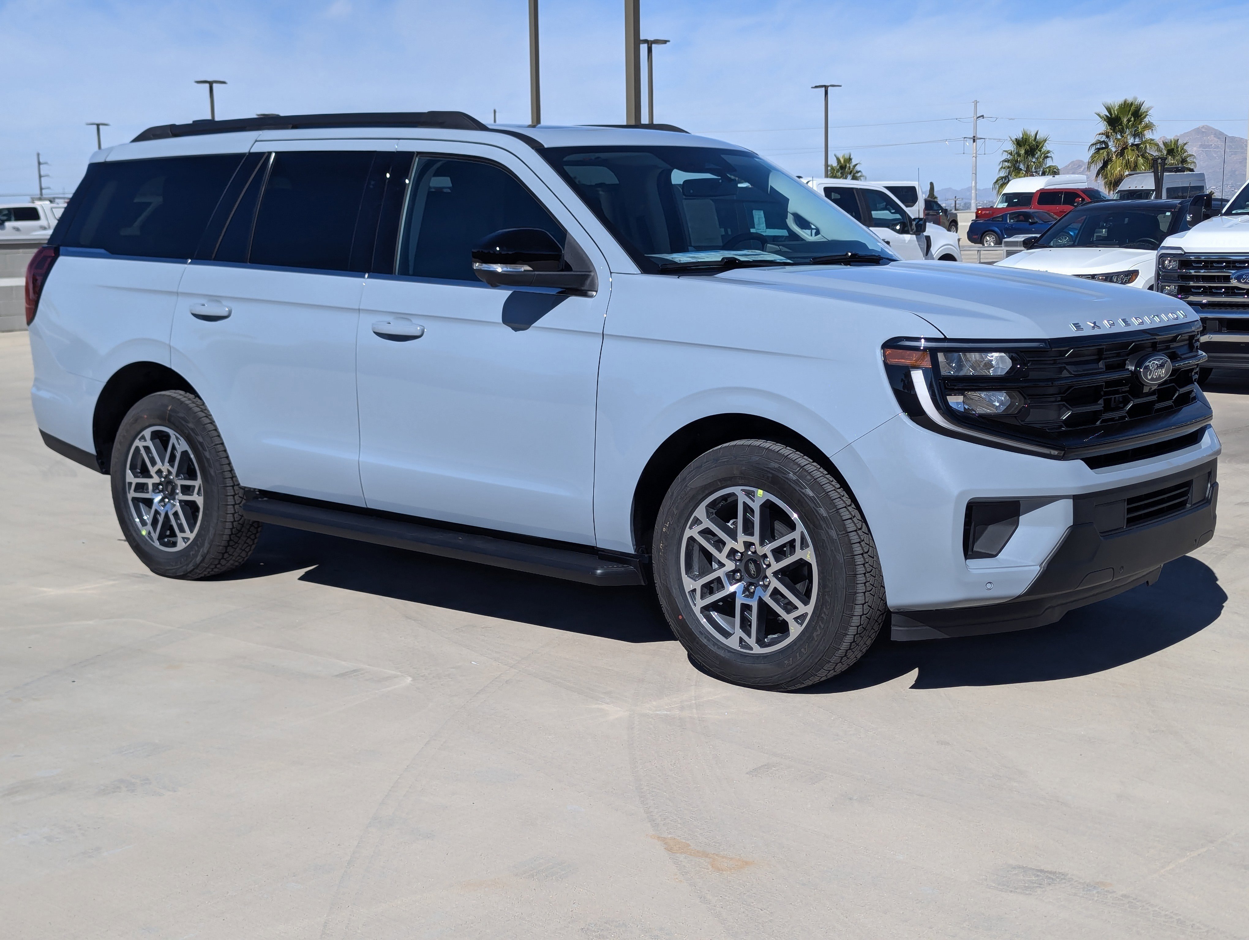 New 2026 Ford Expedition Active image 1