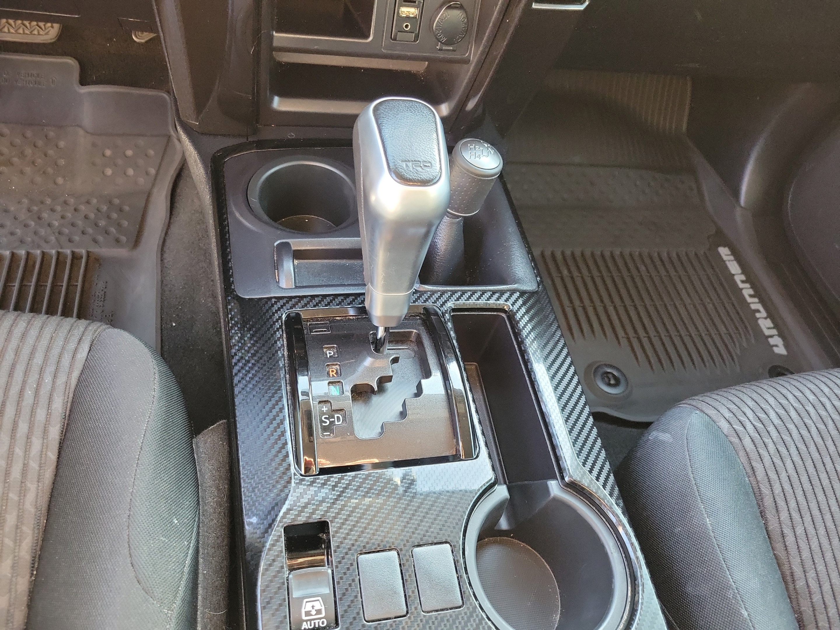 Used 2017 Toyota 4Runner TRD Off-Road AWD/4WD image 21