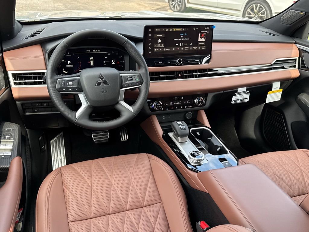 New 2026 Mitsubishi Outlander SEL FWD image 7