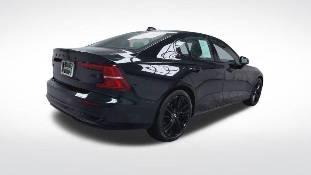 Used 2023 Volvo S60 B5 Plus w/ Climate Package image 24