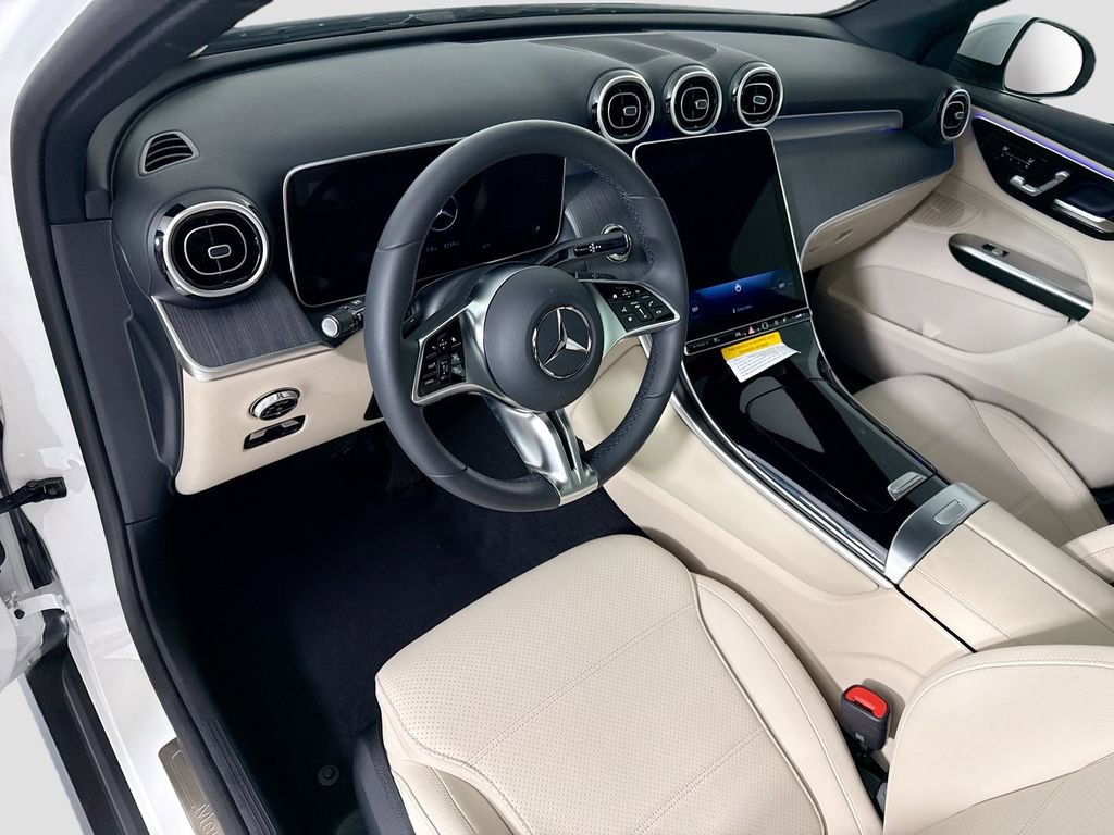 Certified 2026 Mercedes-Benz GLC 300 image 9
