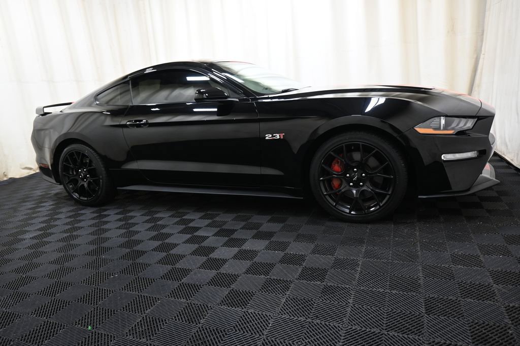 Used 2018 Ford Mustang Coupe w/ Ecoboost Performance Package image 18