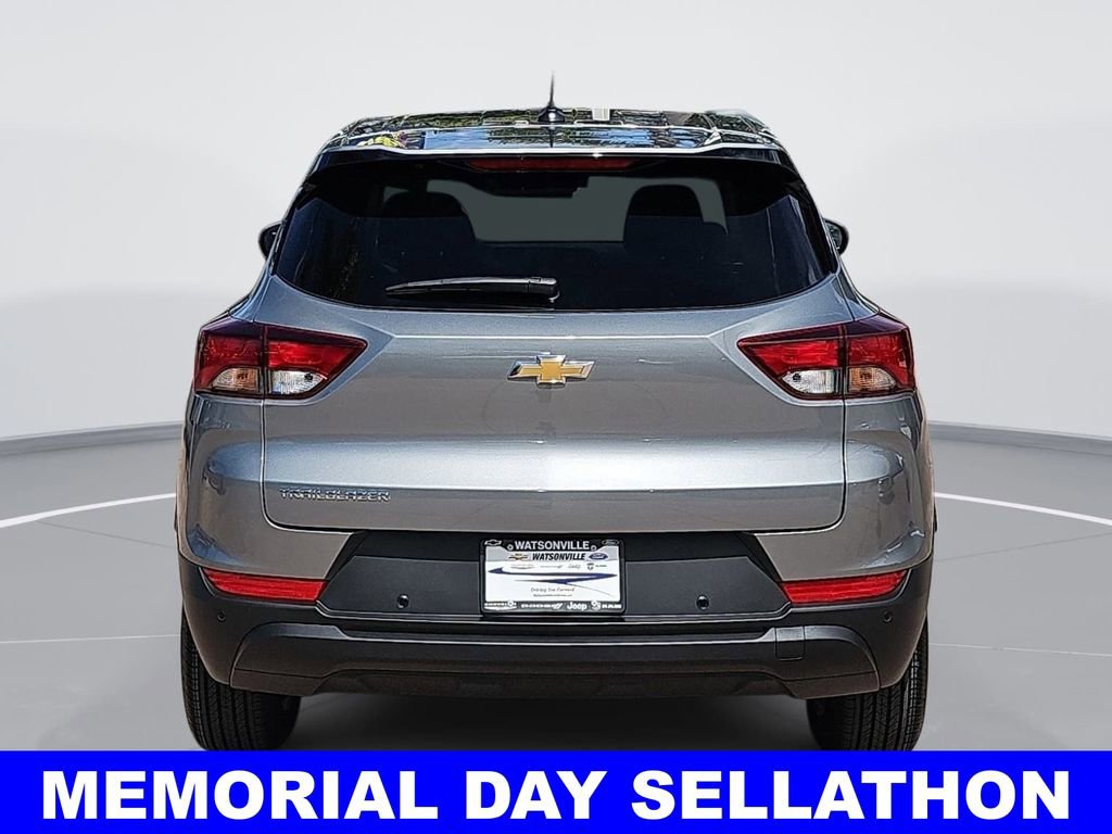 New 2026 Chevrolet TrailBlazer LS FWD image 4