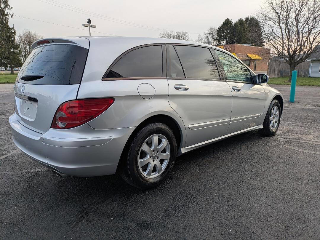 Used 2006 Mercedes-Benz R 350 R 350 AWD 4MATIC 4dr Wagon image 6