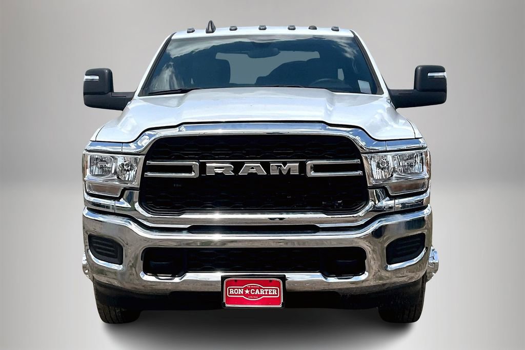 New 2024 RAM 3500 Tradesman w/ Chrome Appearance Group image 12