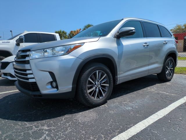 Used 2018 Toyota Highlander XLE