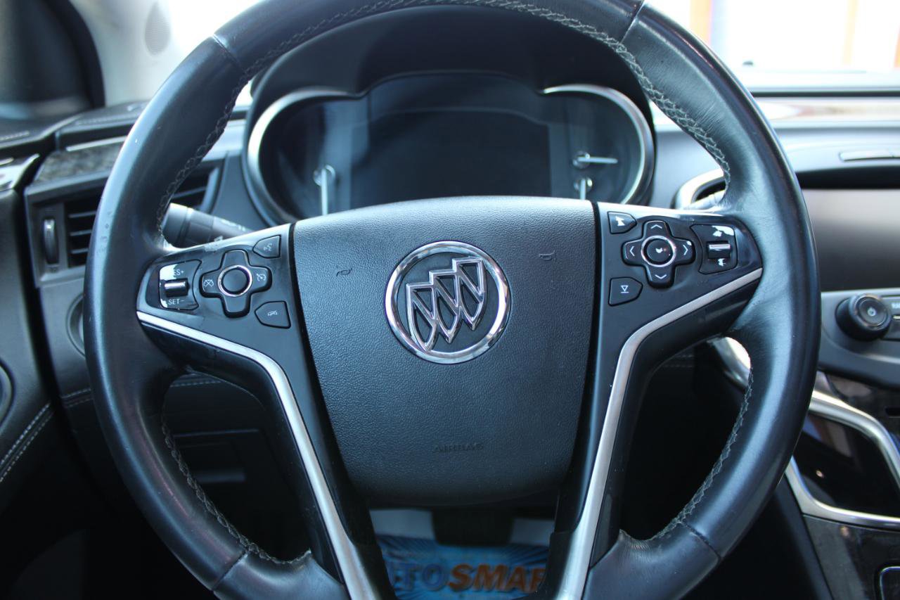 Used 2014 Buick LaCrosse Leather image 17