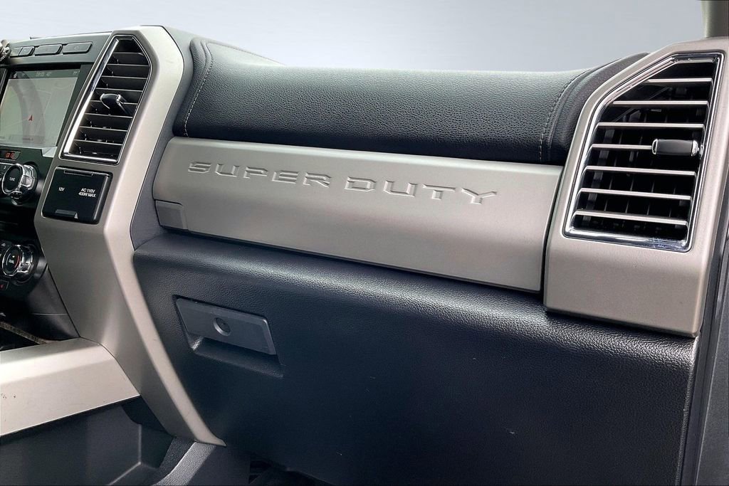 Used 2017 Ford F250 Lariat w/ Lariat Value Package image 15