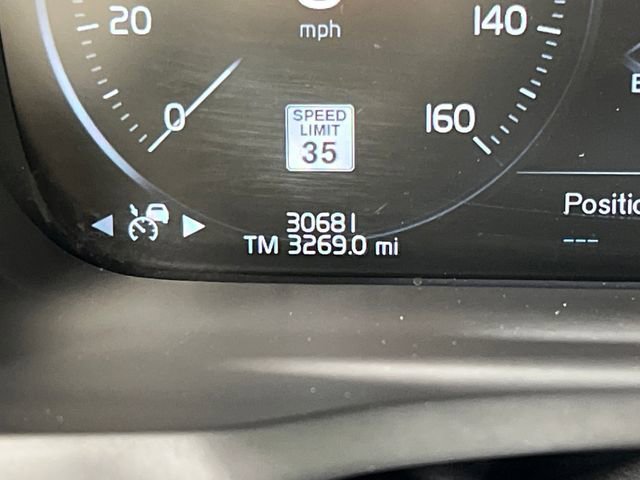 Used 2022 Volvo XC90 T6 Inscription image 18